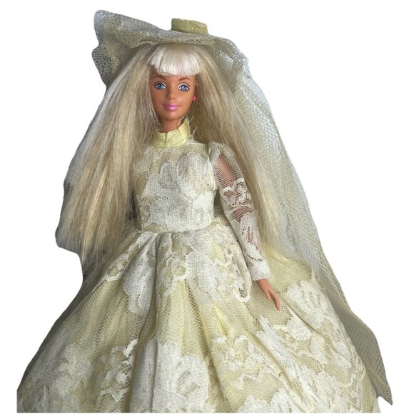 Barbie 1991 Face On 1966 Body Twist & Turn Bridal Handmade Dress & Veil READ Vtg - Picture 2 of 16
